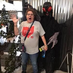 Meet your Posher, Brenda